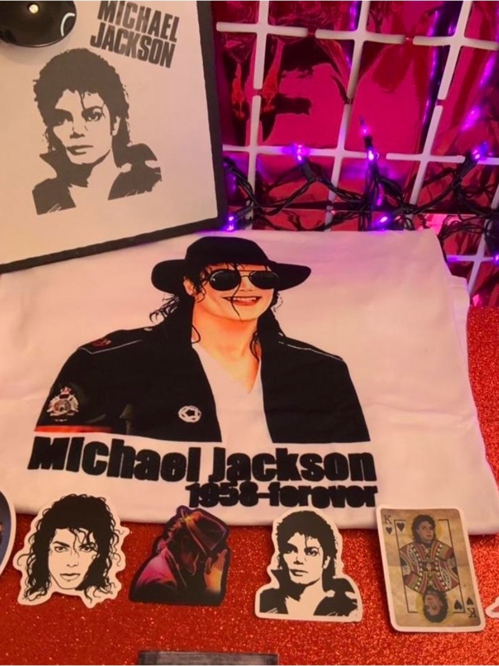 Michael Jackson Graphic Tee & Sun Glasses Bundle (#2)